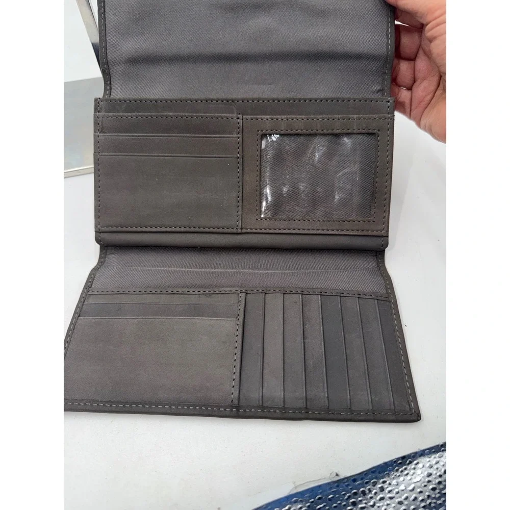 Timberland Womens Genuine Leather Trifold Clutch Wallet Gray Tree Logo Emblem